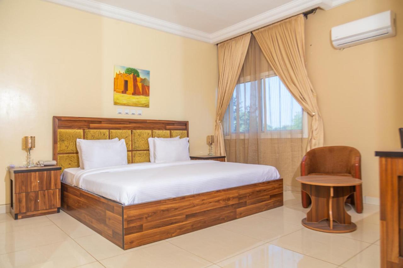 Guest Pride Hotel كانو المظهر الخارجي الصورة