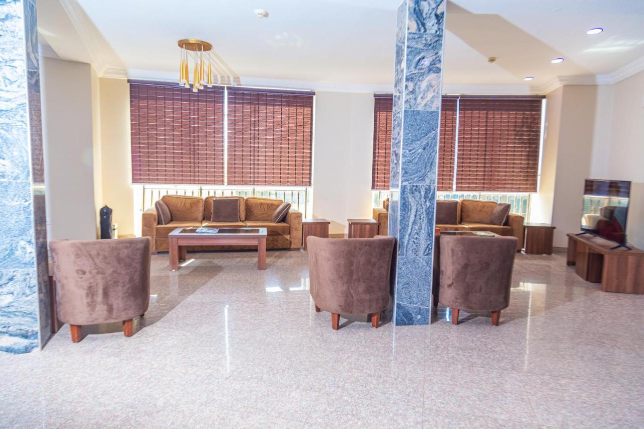 Guest Pride Hotel كانو المظهر الخارجي الصورة