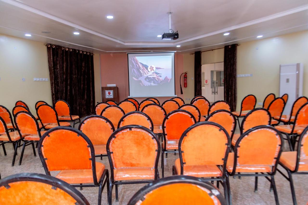 Guest Pride Hotel كانو المظهر الخارجي الصورة